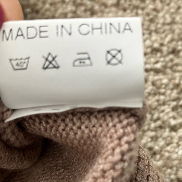 Anrabess Oatmeal Mock Turtleneck Ribbed Sleeved Size Large NWT - Picture 4 of 9